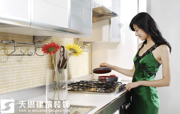<a href=http://www.lczwydt.com/anli/ target=_blank class=infotextkey>合肥工裝</a>公司
