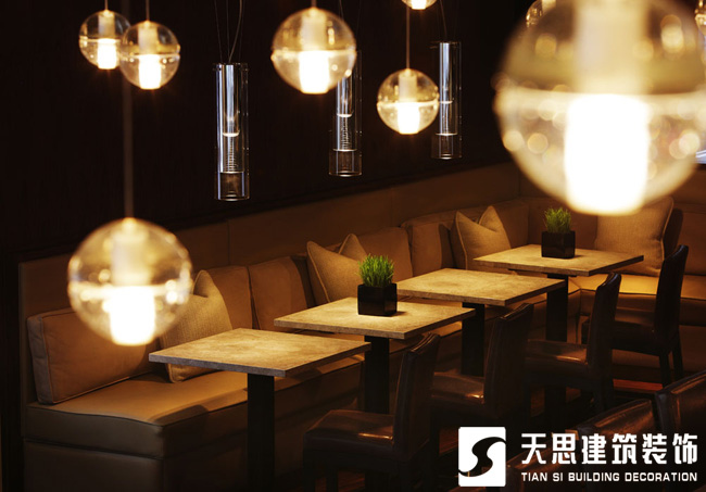 <a href=http://www.lczwydt.com/anli/ target=_blank class=infotextkey>合肥工裝</a>公司